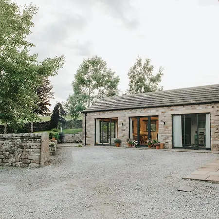 Peaceful Countryside Barn Conversion - Yorkshire Dales *