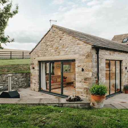 Peaceful Countryside Barn Conversion - Yorkshire Dales