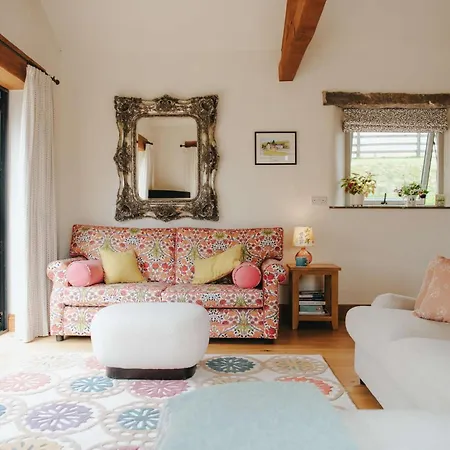 New! Mains Lane Barn - Peaceful Countryside Stay *