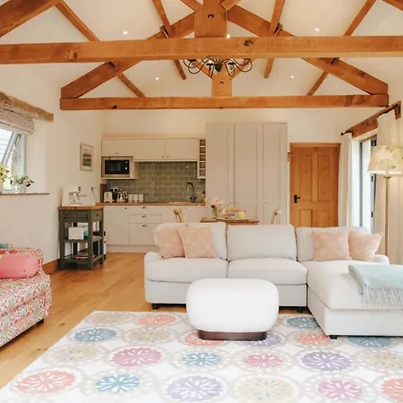 Dom wakacyjny New! Mains Lane Barn - Peaceful Countryside Stay