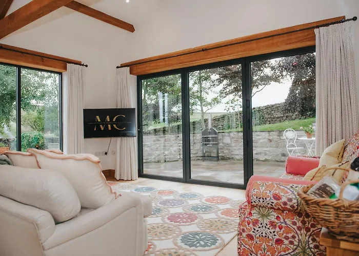 Peaceful Countryside Barn Conversion - Yorkshire Dales *